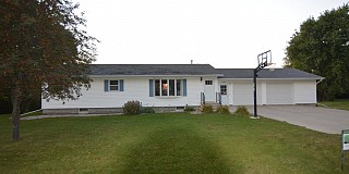 845 Dakota Street, Toronto, SD 57268