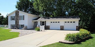 1504 Buffalo Trail, Brookings, SD 57006