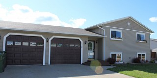 2106 David Cove, Brookings, SD 57006