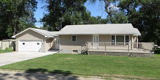 213 Park Avenue S, Lake Preston, SD 57249