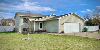 2221 Rhonda Road, Brookings, SD 57006