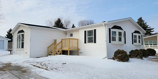 612 6th Avenue S, Brookings, SD 57006