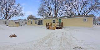 408 3rd Avenue S, Brookings, SD 57006