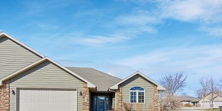 1102 Copper Mountain Road, Brookings, SD 57006