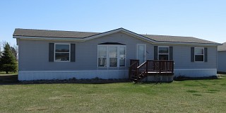 908 Tumbleweed Road, Brookings, SD 57006