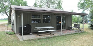 707 Lake Hendricks Drive, Hendricks, MN 56136