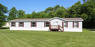 901 15th St. S., Brookings, SD 57006