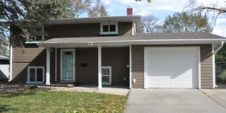 127 Jefferson Avenue S, Brookings, SD 57006