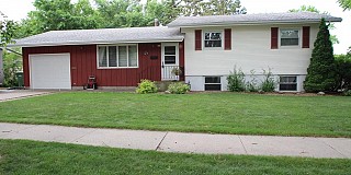 427 Dakota Avenue, Brookings, SD 57006