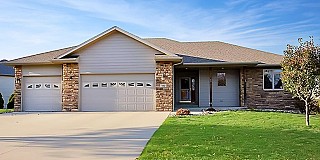 422 Powderhorn Pass, Brookings, SD 57006