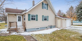 103 7th Street W, Clear Lake, SD 57226