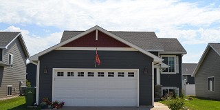 715 Sonoma Valley Street, Brookings, SD 57006