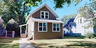 1220 4th Street, Brookings, SD 57006