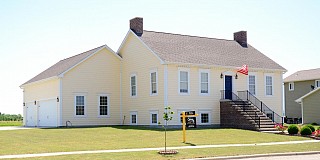 2221 17th Avenue S, Brookings, SD 57006