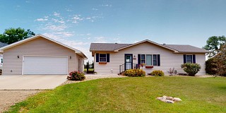 3617 Pleasant View Drive, Brookings, SD 57006