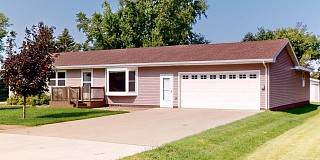 715 Elk Street S, Elkton, SD 57026