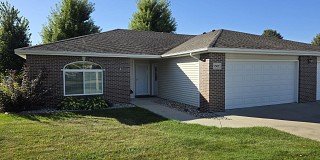 1305 Laurel Lane, Brookings, SD 57006