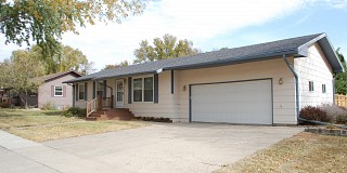 1125 Medary Avenue S, Brookings, SD 57006