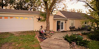 792 Lake Hendricks Drive, White, SD 57276