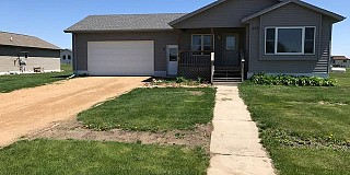 402 Nicki Street, Elkton, SD 57026