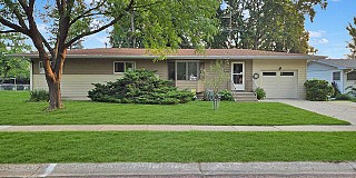1811 Morningside Drive, Brookings, SD 57006