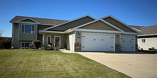 2236 16th Avenue S, Brookings, SD 57006