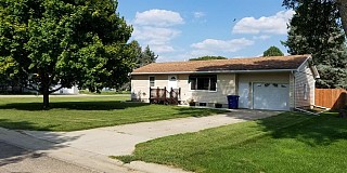 700 Astrachan Avenue, Volga, SD 57071