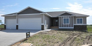 2631 Wood Duck Trail, Brookings, SD 57006