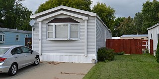 410 Medary Avenue S, Brookings, SD 57006