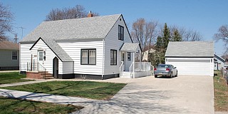 110 3rd Avenue, Flandreau, SD 57028