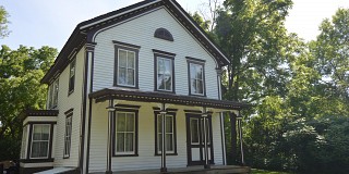 203 Broad Avenue, Flandreau, SD 57028