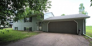 104 Kennedy Drive, Aurora, SD 57002