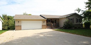 1913 Council Ridge Road, Brookings, SD 57006