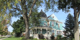 502 6th Avenue, Brookings, SD 57006