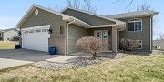 1104 Yorktown Drive, Brookings, SD 57006