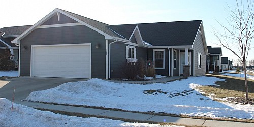 727 NAPA VALLEY Street, Brookings, SD 57006