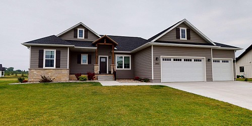 2802 Wood Duck Trail, Brookings, SD 57006
