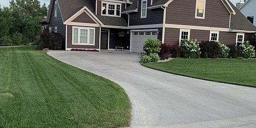 1137 Indian Hills Road, Brookings, SD 57006