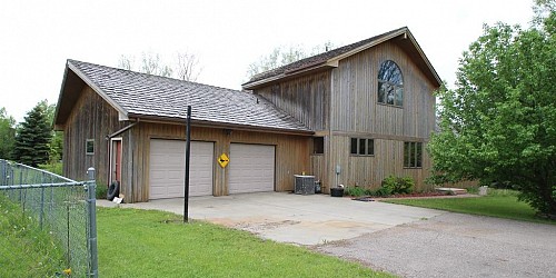 705 Farmer Avenue, Howard, SD 57349