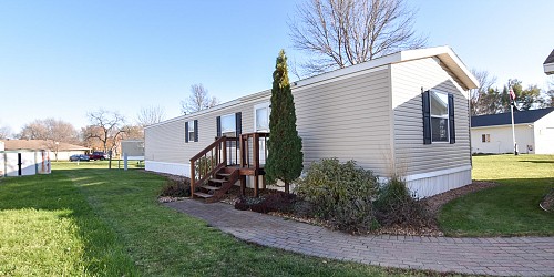 315 Samara Avenue, Volga, SD 57071