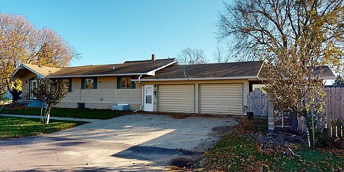 102 4th Street, Elkton, SD 57026