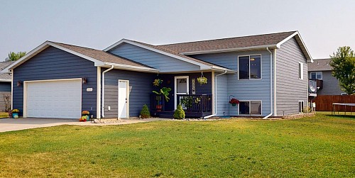 2231 Bluegill Avenue, Brookings, SD 57006