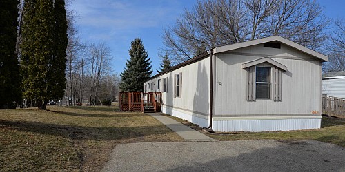 600 5th Avenue, Brookings, SD 57006