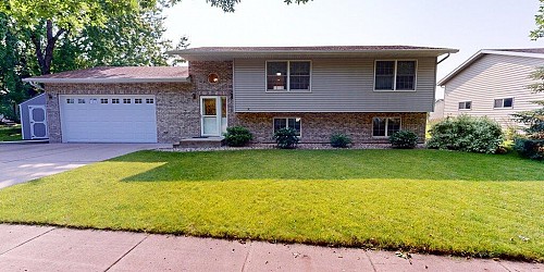 1209 Windsor Drive, Brookings, SD 57006