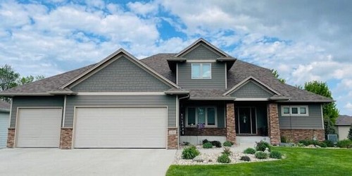 1211 Telluride Lane, Brookings, SD 57006