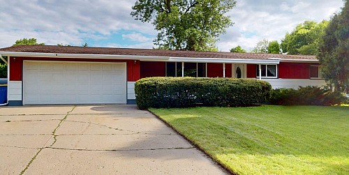 1024 Orchard Drive, Brookings, SD 57006