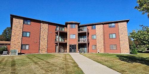 808 Christine Avenue, Brookings, SD 57006