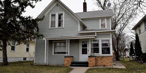 905 3rd Street, Brookings, SD 57006