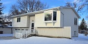1945 Orchard&nbsp;Drive, Brookings, SD 57006