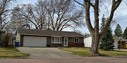 2110 Derdall&nbsp;Drive, Brookings, SD 57006